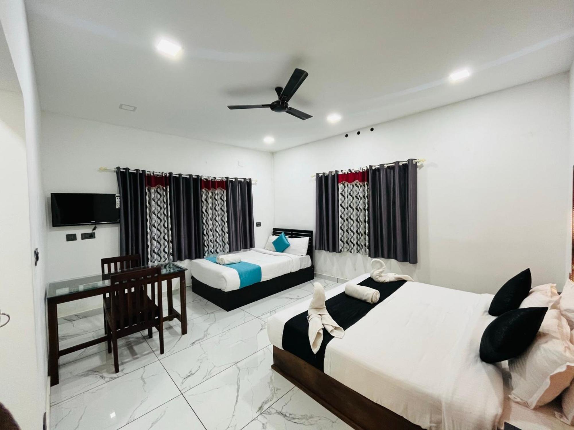 Mount Court Munnar Hotel Ngoại thất bức ảnh